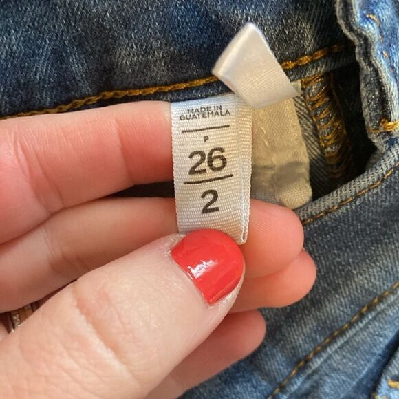 LOFT Medium Wash Modern Skinny Mid-Rise Raw Edge Hem Jeans Size 26/2 P - Picture 9 of 11